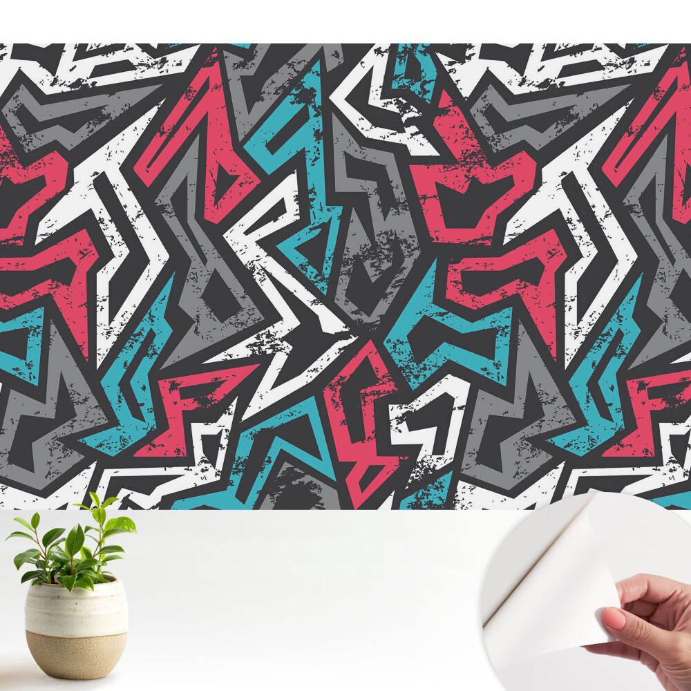 Tapet autoadeziv cu design inspirat de energia graffiti-ului urban