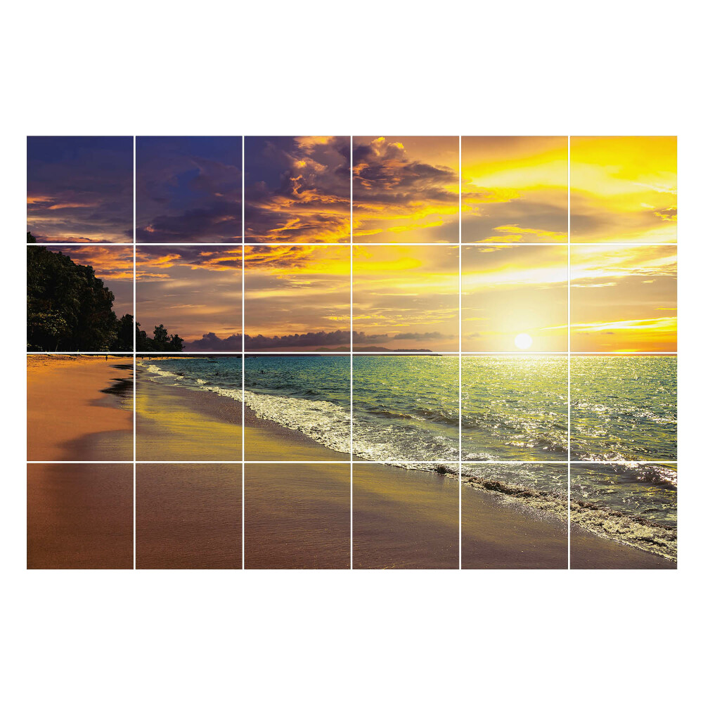 Autocolante pentru gresie Un apus de soare pitoresc peste mare