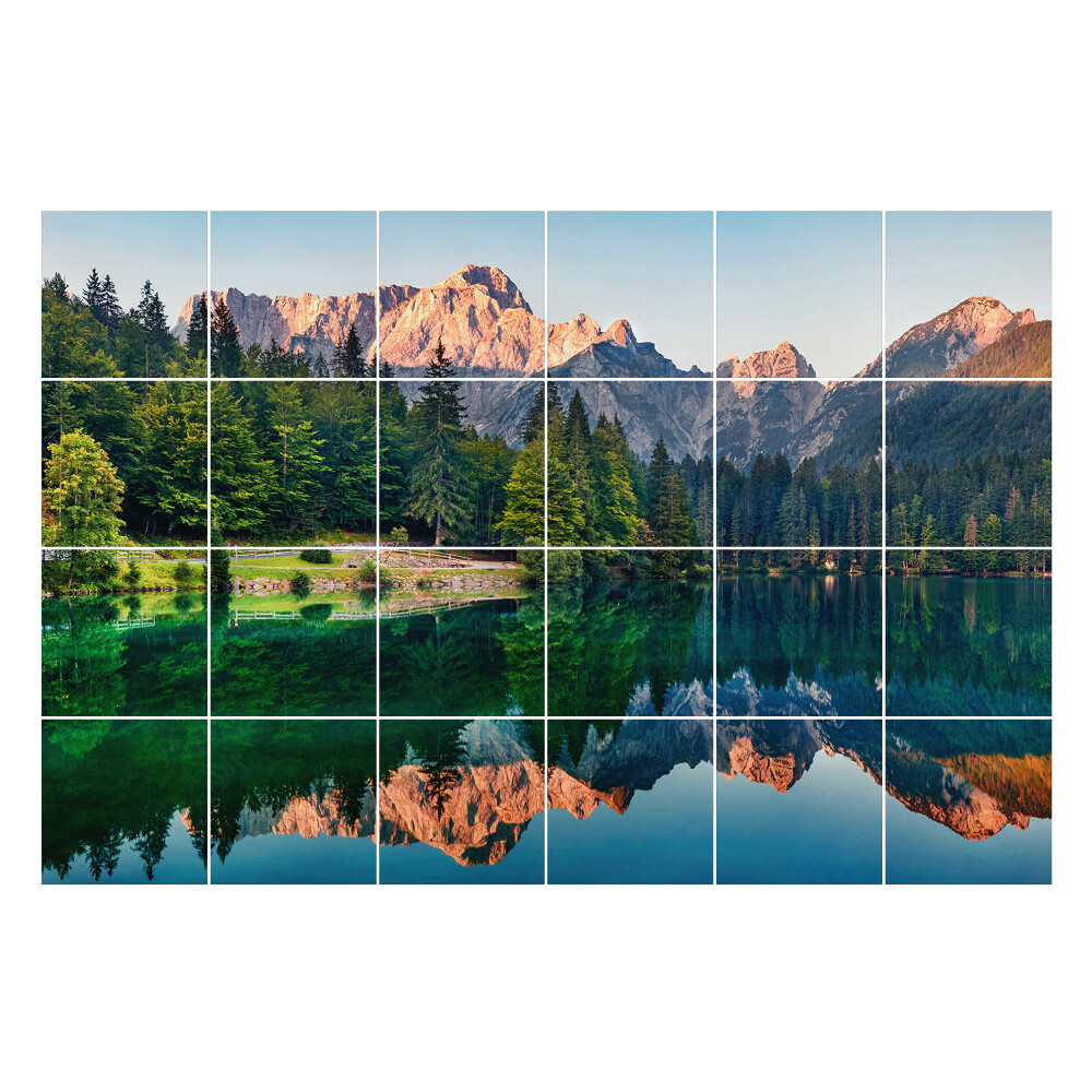 Autocolante gresie si faianta Peisaj montan cu reflecție