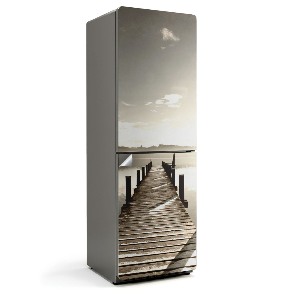 Folie pentru frigider Dig peste ape calme