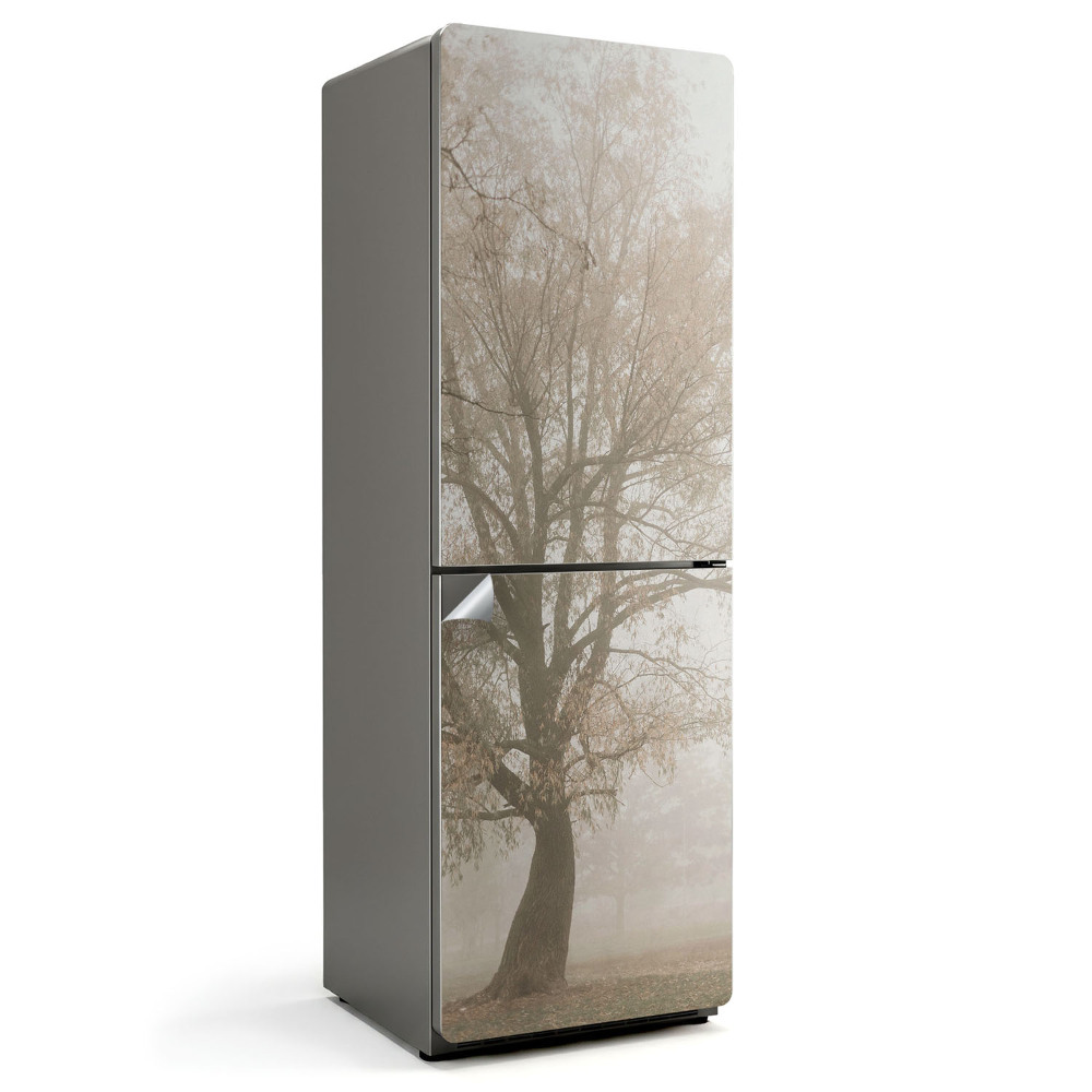 Folie frigider Peisaj cețos cu un copac
