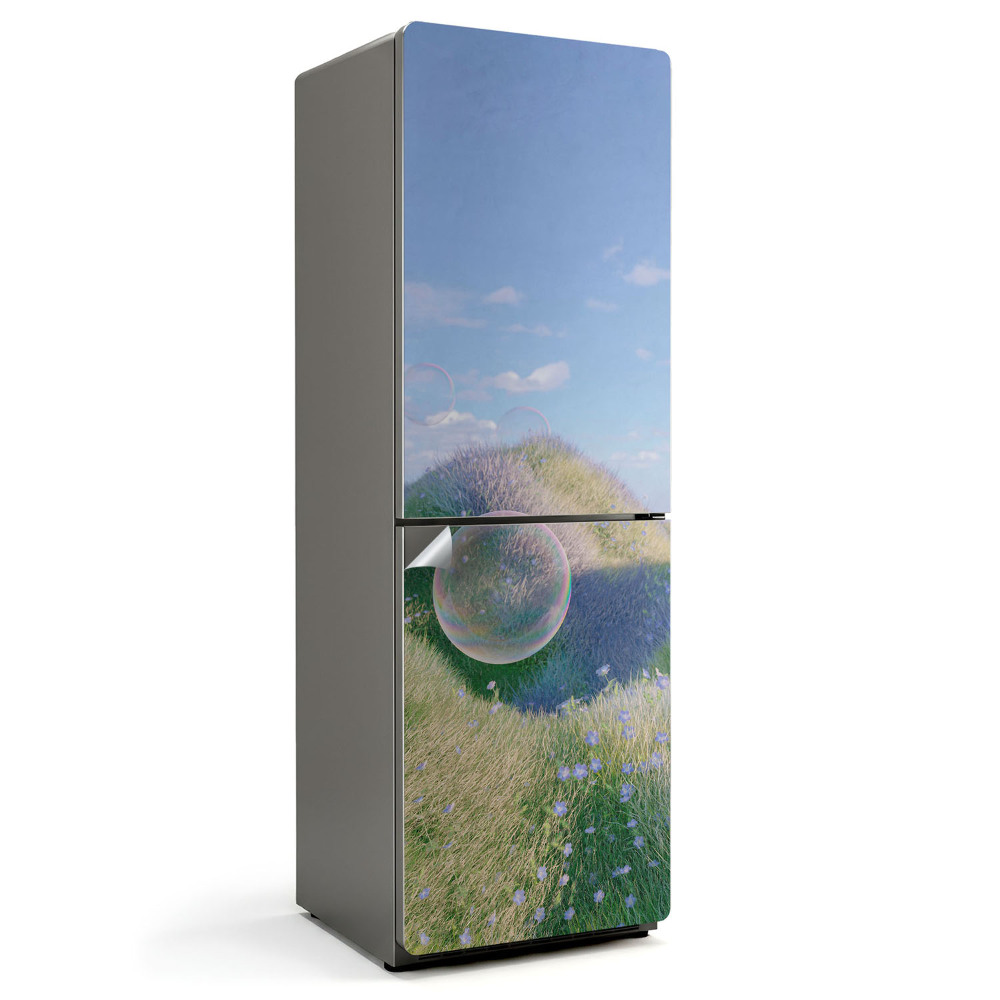 Folie pentru frigider Baloane de săpun pe fundalul unei pajiști