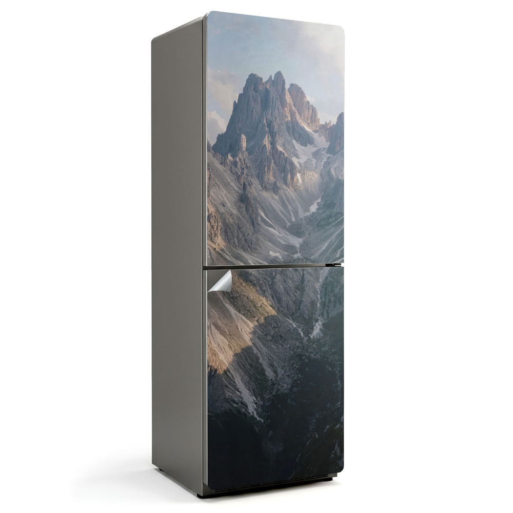 Folie frigider Peisaj montan cu o vale