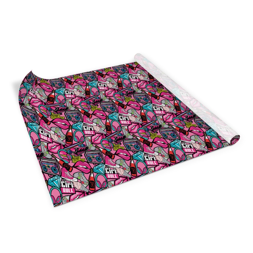 Folie autoadeziva pentru mobila Fata domnește dulce, de școală veche