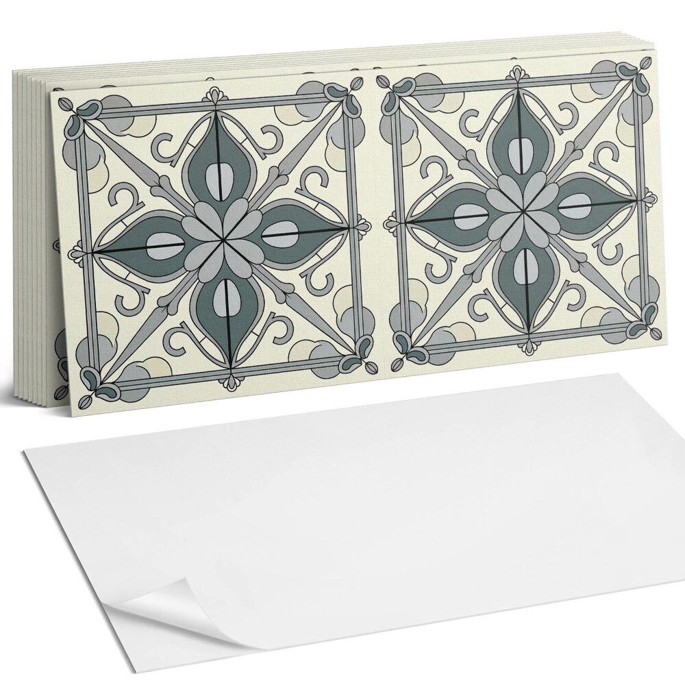 Panou perete Model floral cu ornamente