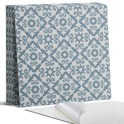 Panou perete Model cu ornamente și flori