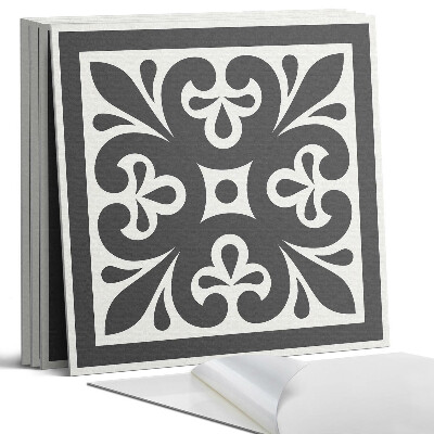 Panou perete Model cu motive elegante