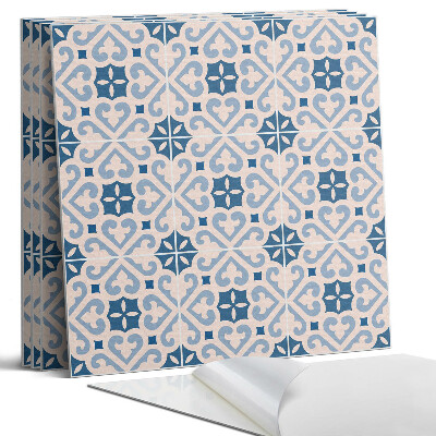 Panou perete pătrat Model cu ornamente pe plăci